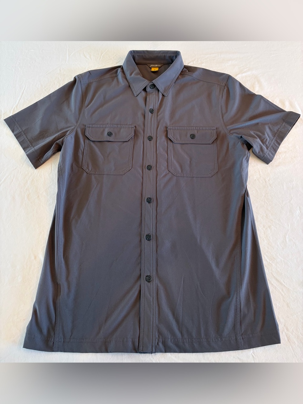 Eddie Bauer Men's Short-Sleeve Button-Down Shirt - Charcoal Gray